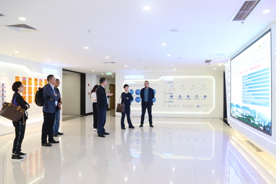 攜手共進，賦能未來 研究生院江南分院與北京信源電子信息技術有限公司深化產教融合交流